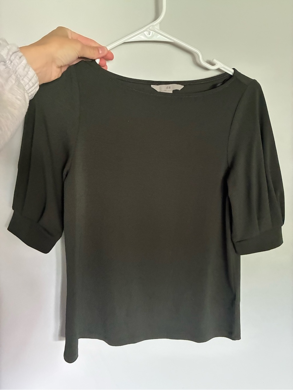 H&M Black Short Sleeve Boatneck Top